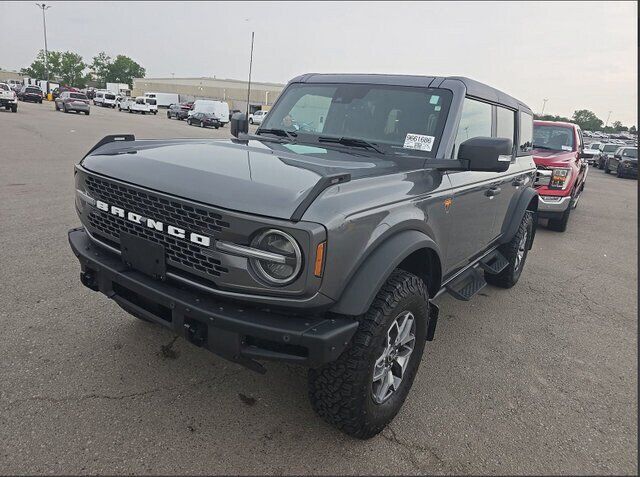 2024 FORD Bronco