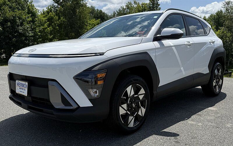 2024 HYUNDAI Kona
