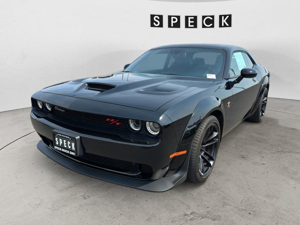 2022 DODGE Challenger