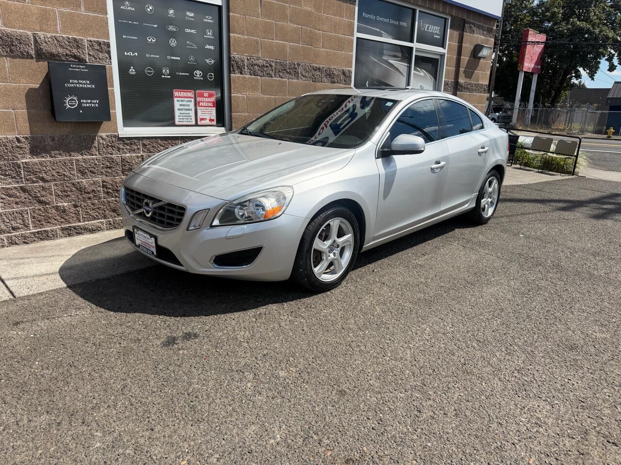 2012 VOLVO S60