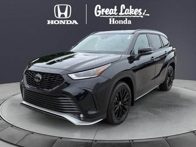 2024 TOYOTA Highlander