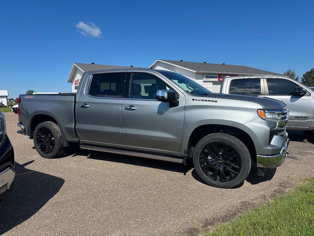 2023 CHEVROLET Silverado