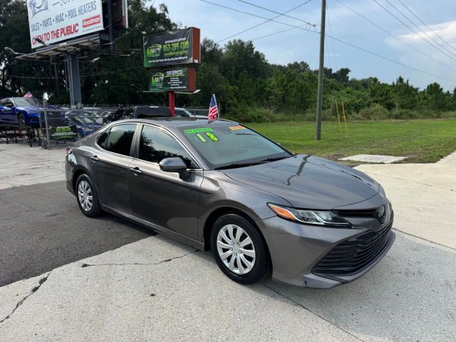 2018 TOYOTA Camry