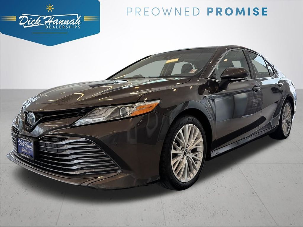 2018 TOYOTA Camry