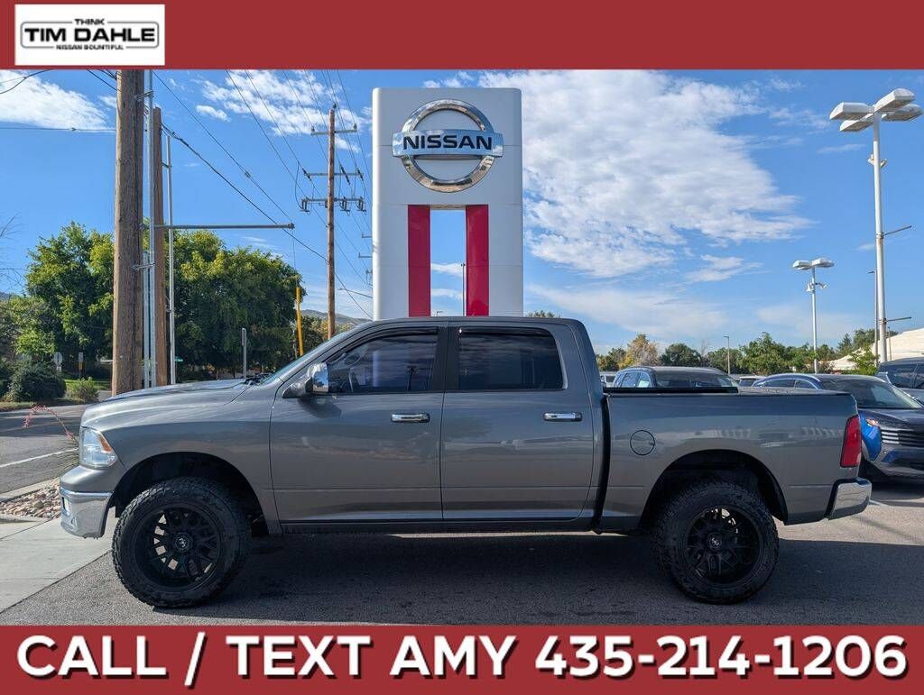 2012 DODGE Ram