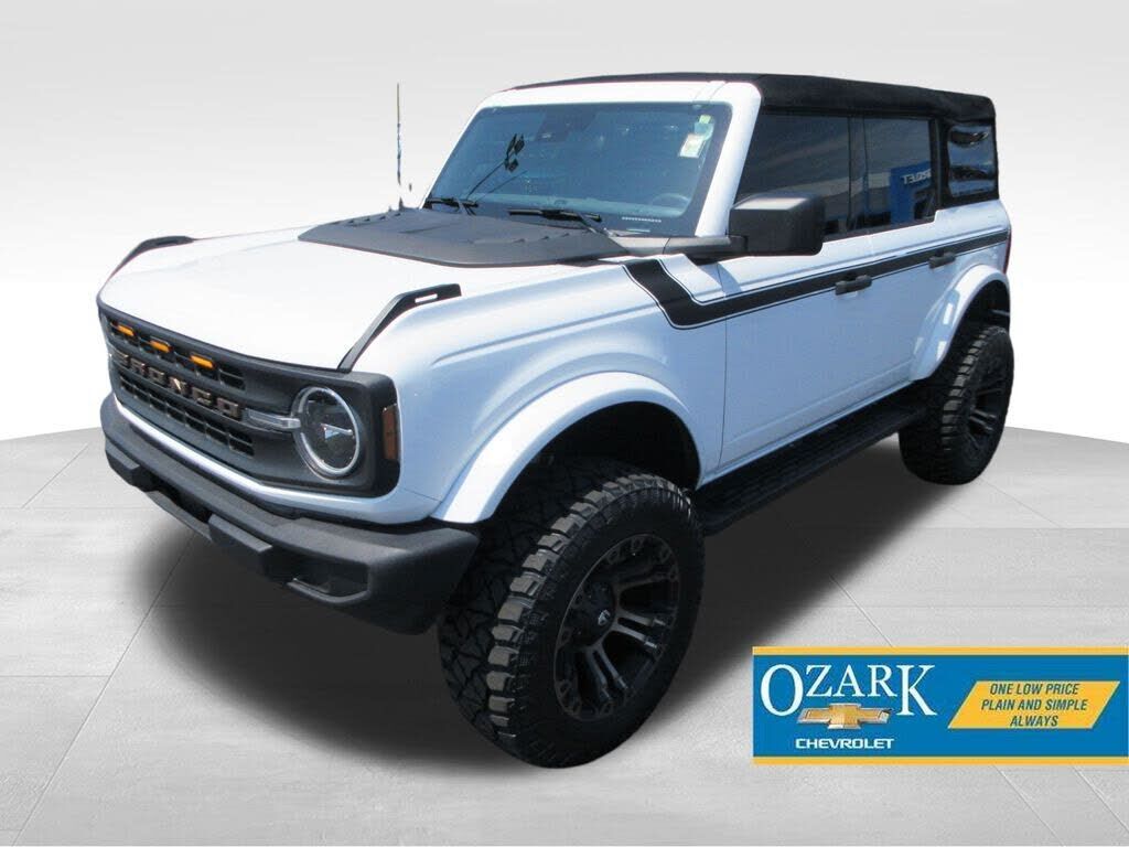 2022 FORD Bronco