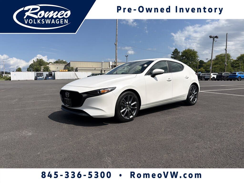 2023 MAZDA Mazda3