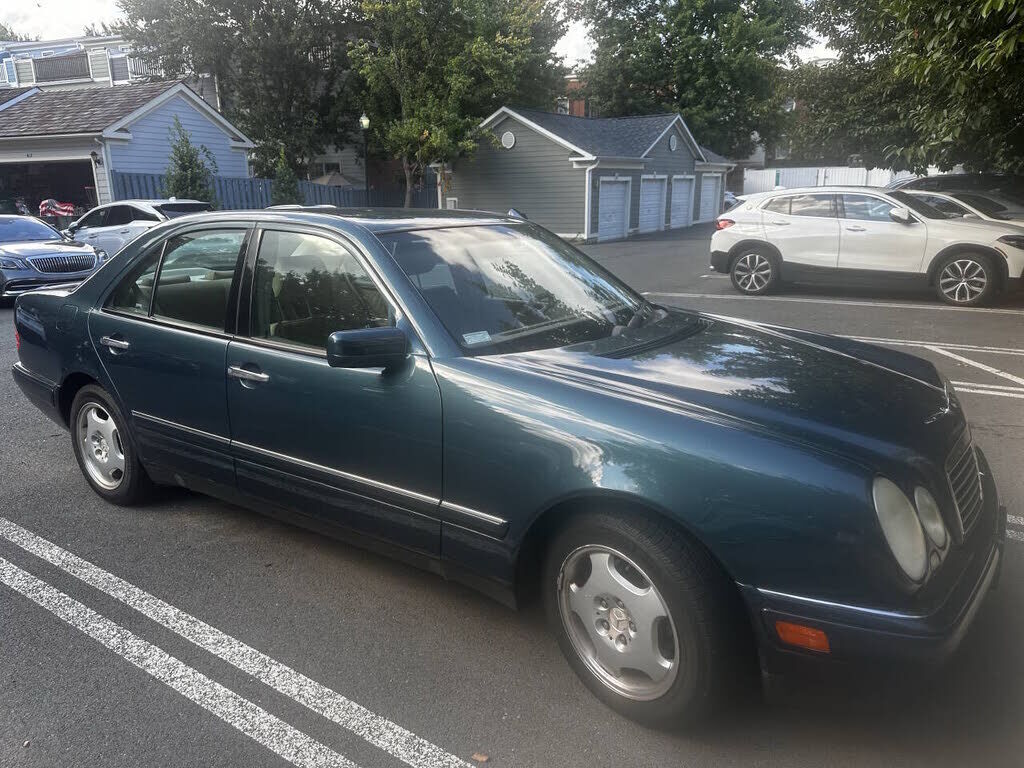 1999 MERCEDES-BENZ E-Class