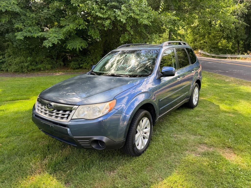 2011 SUBARU Forester