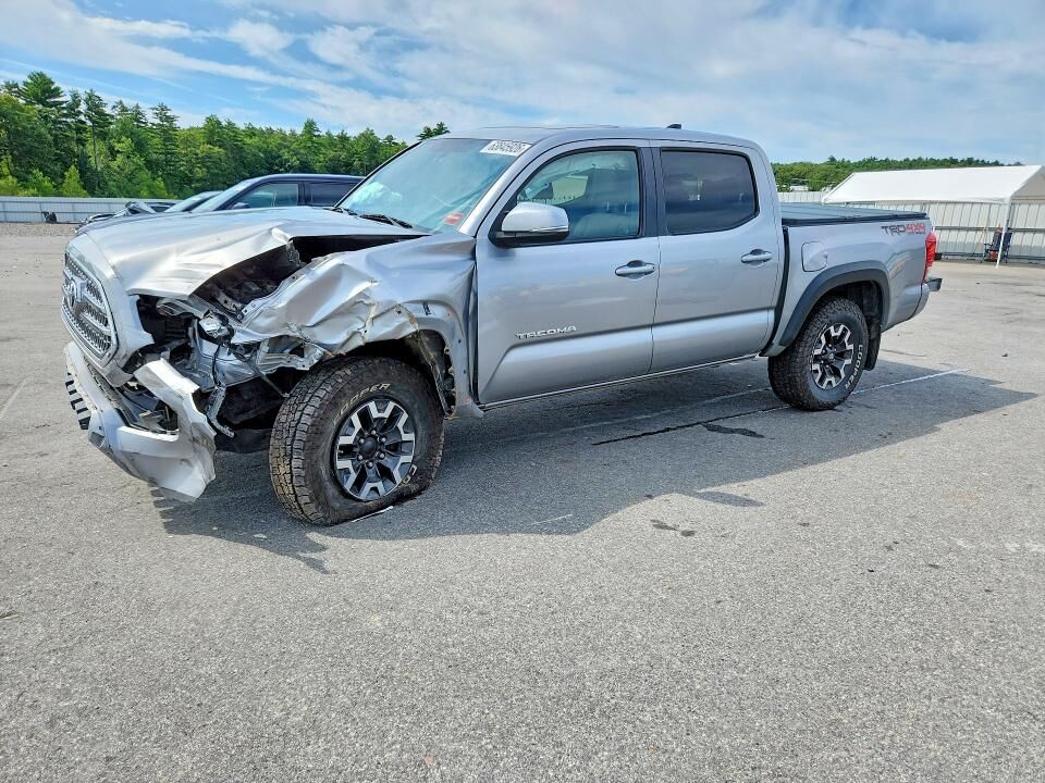 2017 TOYOTA Tacoma