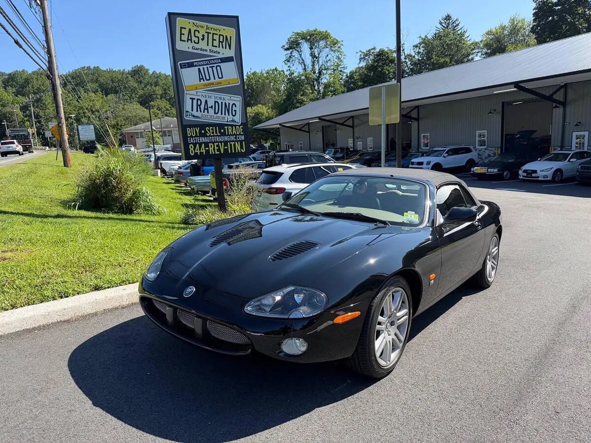2004 JAGUAR XKR