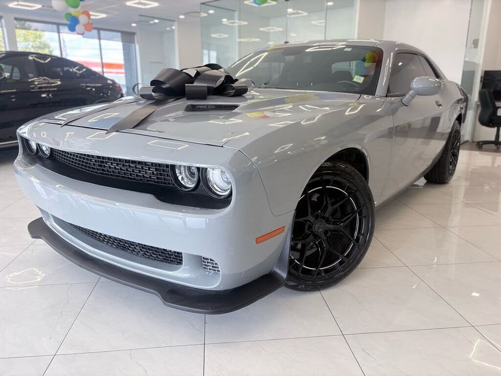 2021 DODGE Challenger