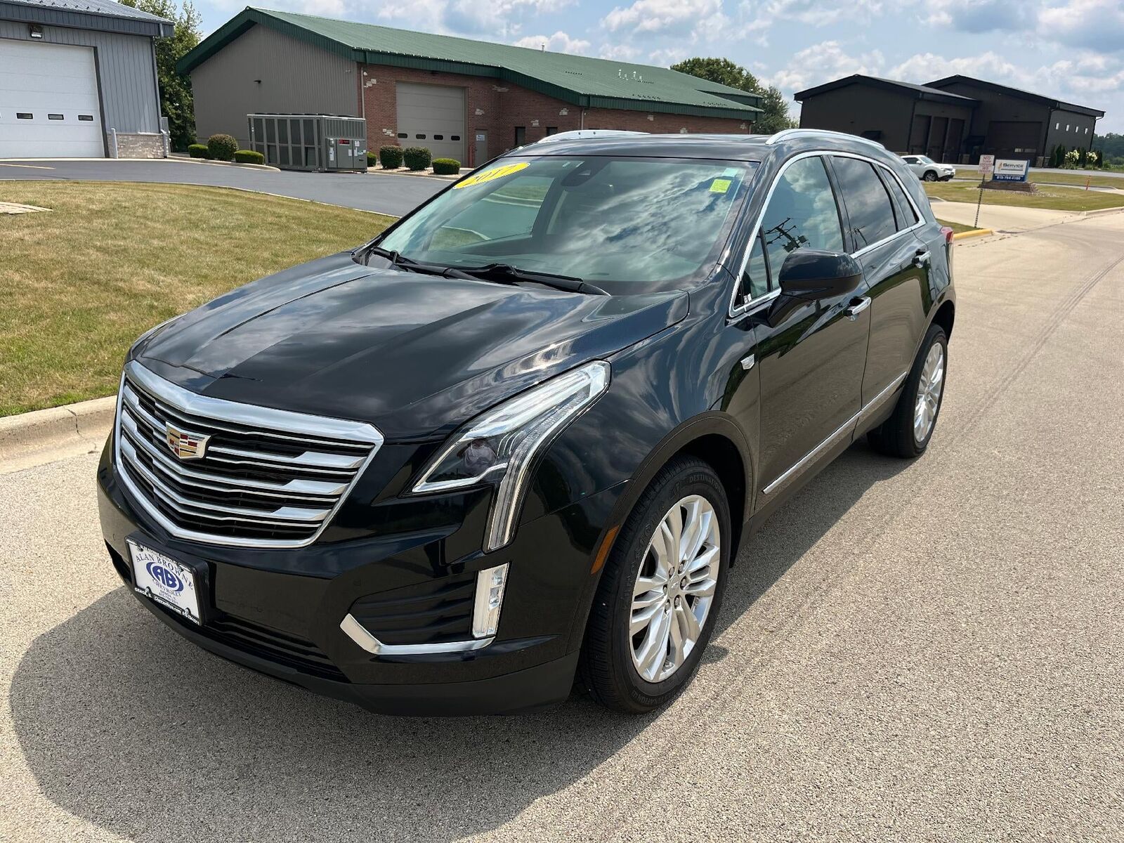 2017 CADILLAC XT5