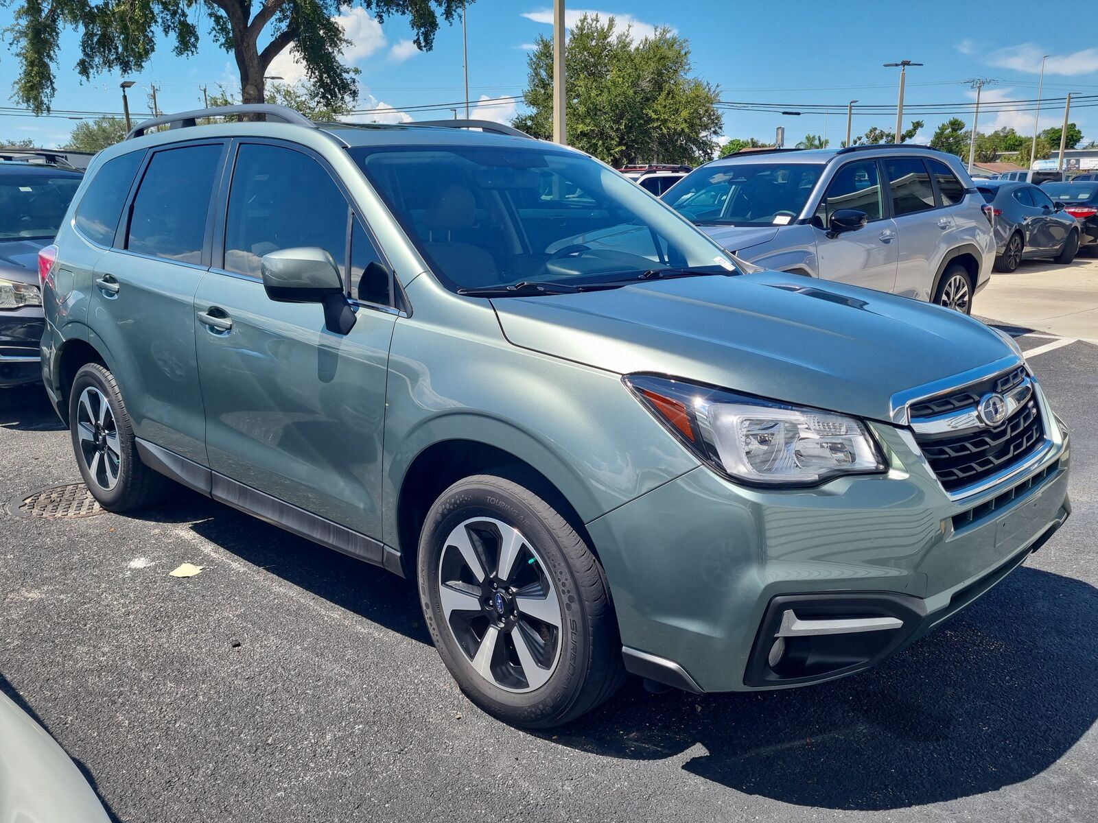 2018 SUBARU Forester