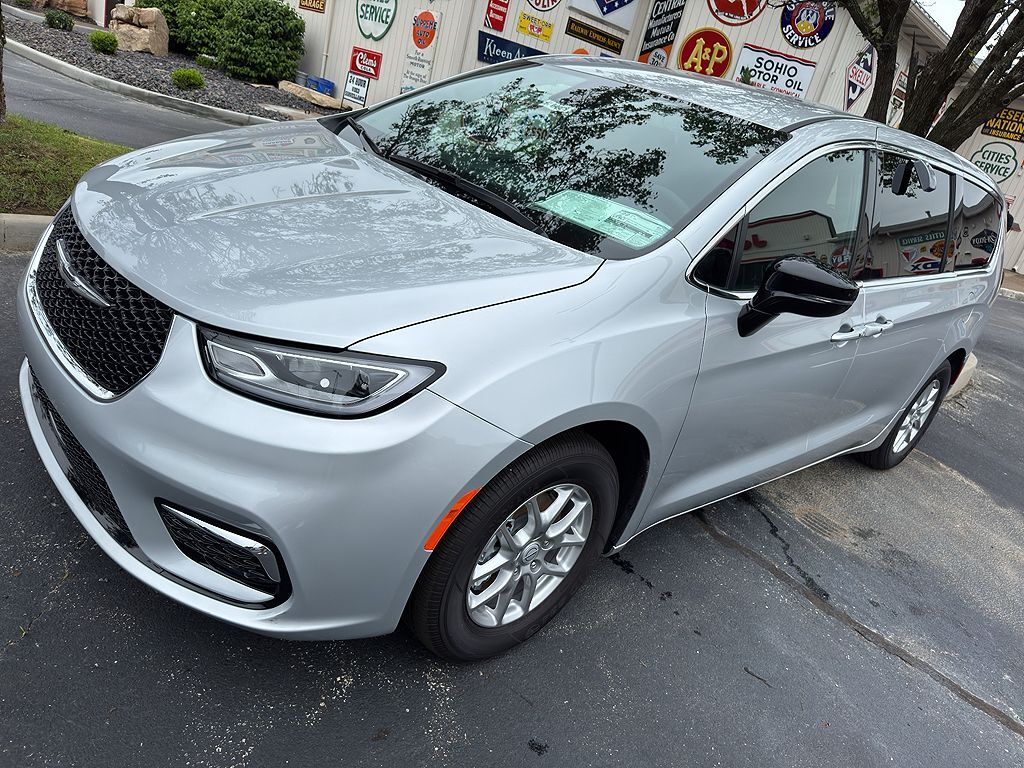 2026 CHRYSLER Pacifica