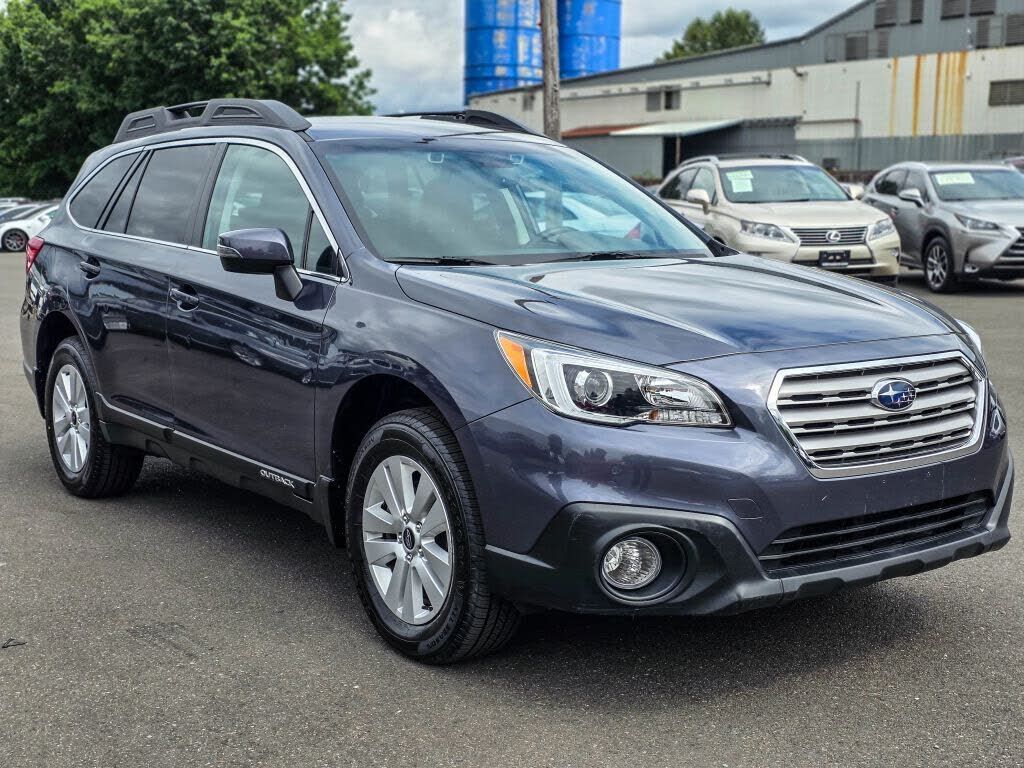 2016 SUBARU Outback