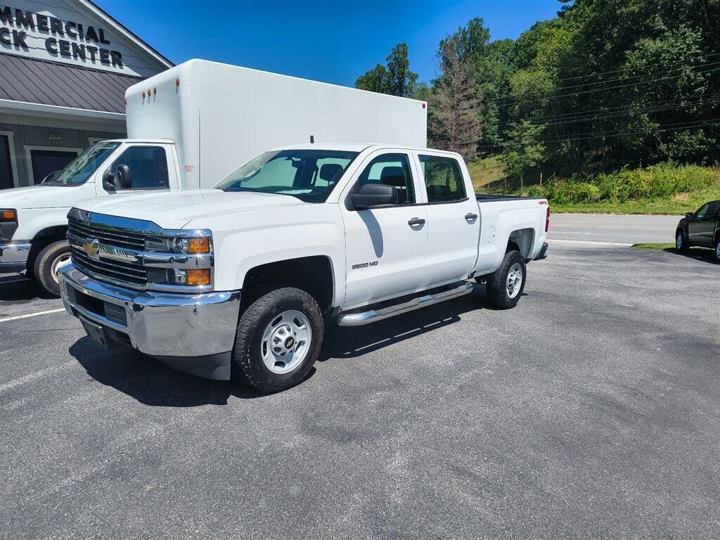 2017 CHEVROLET Silverado