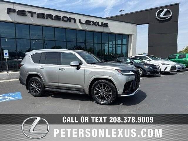 2022 LEXUS LX