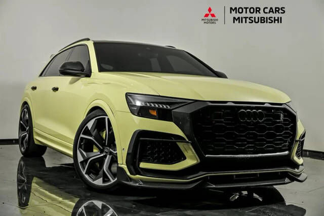 2020 AUDI Q8