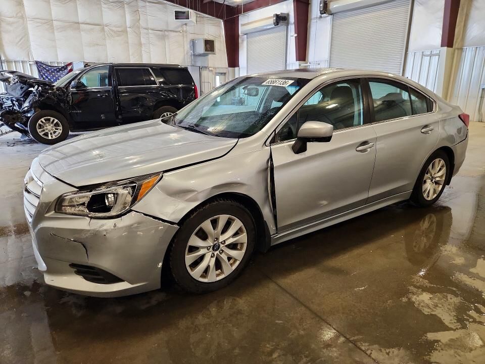 2017 SUBARU Legacy