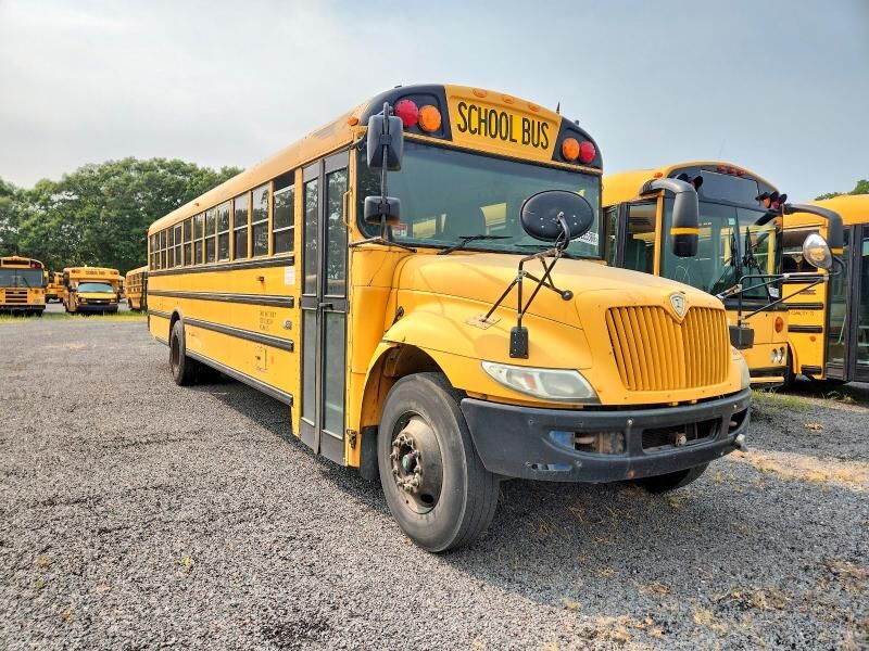 2015 IC BUS PB105