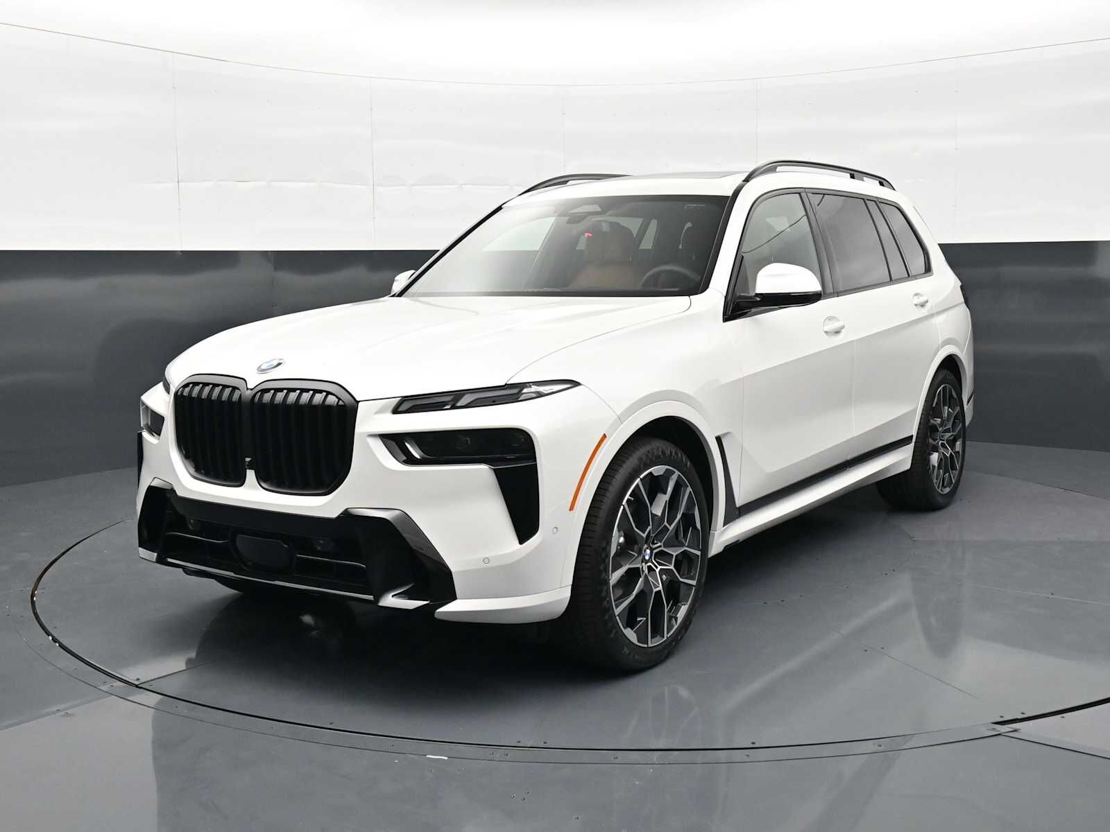 2027 BMW X7