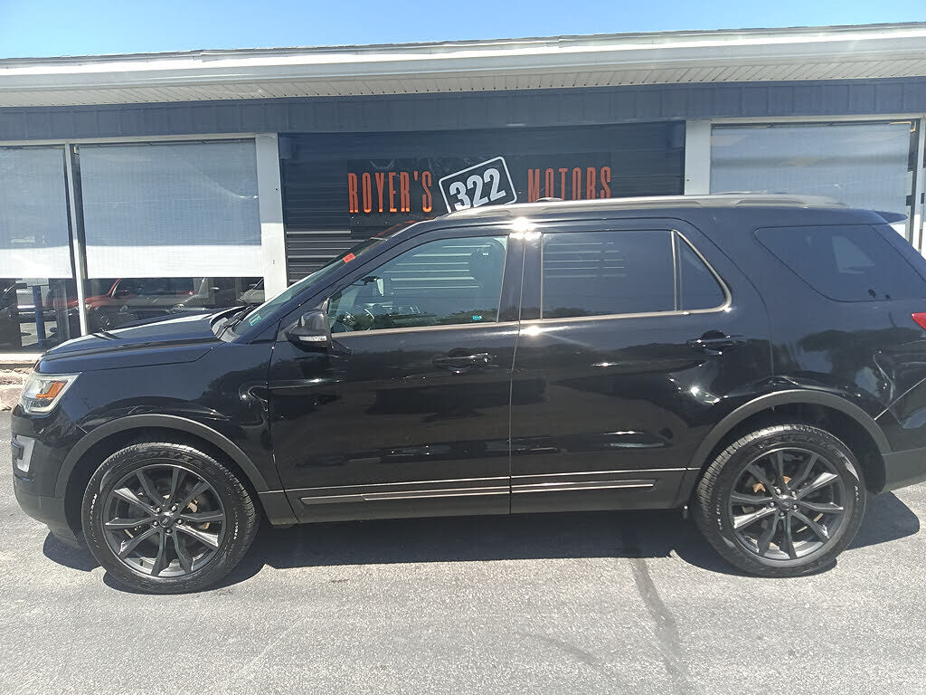 2017 FORD Explorer