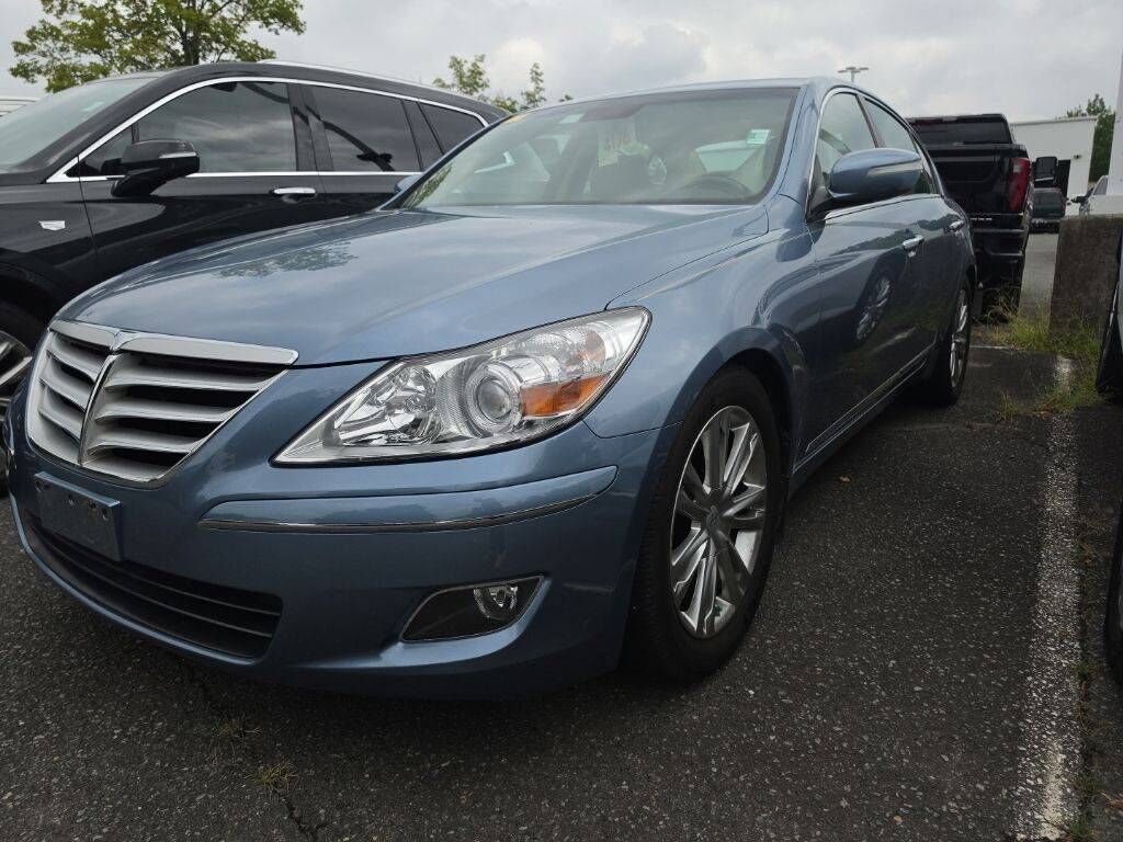 2010 HYUNDAI Genesis