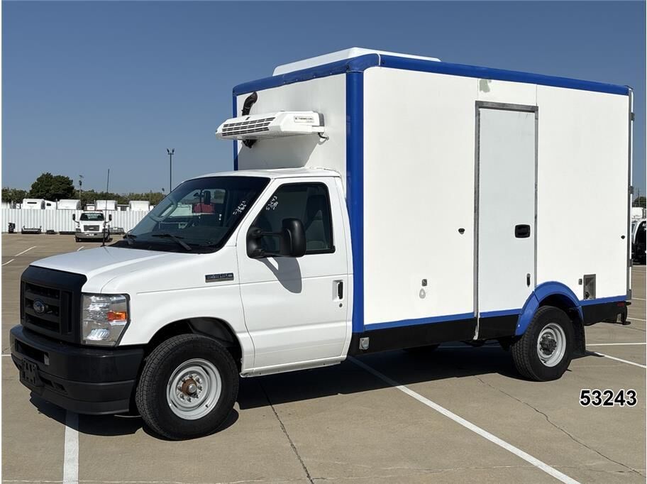 2023 FORD E-350