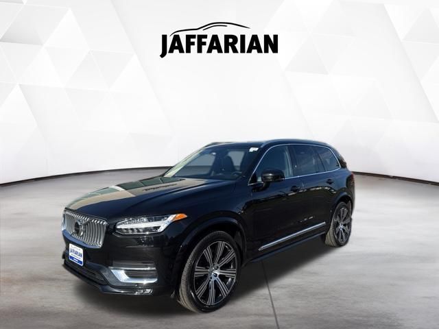 2023 VOLVO XC90