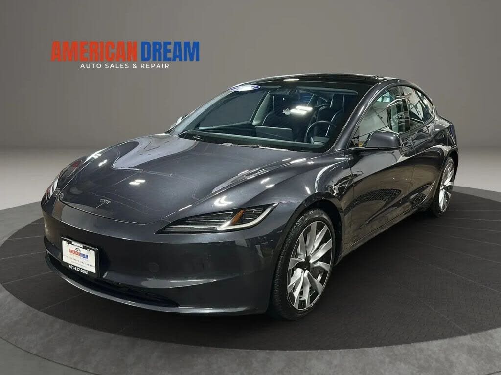 2024 TESLA Model 3