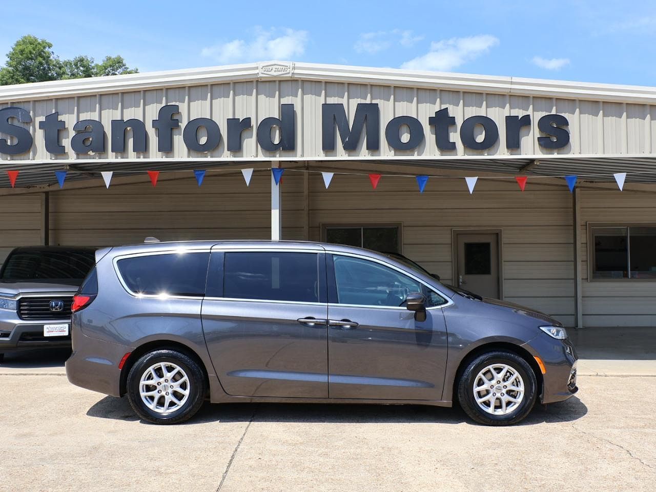 2025 CHRYSLER Pacifica