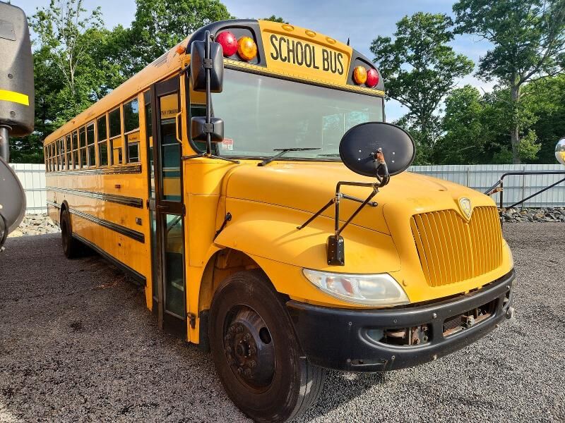 2015 IC BUS PB105