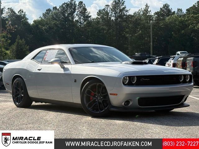 2021 DODGE Challenger