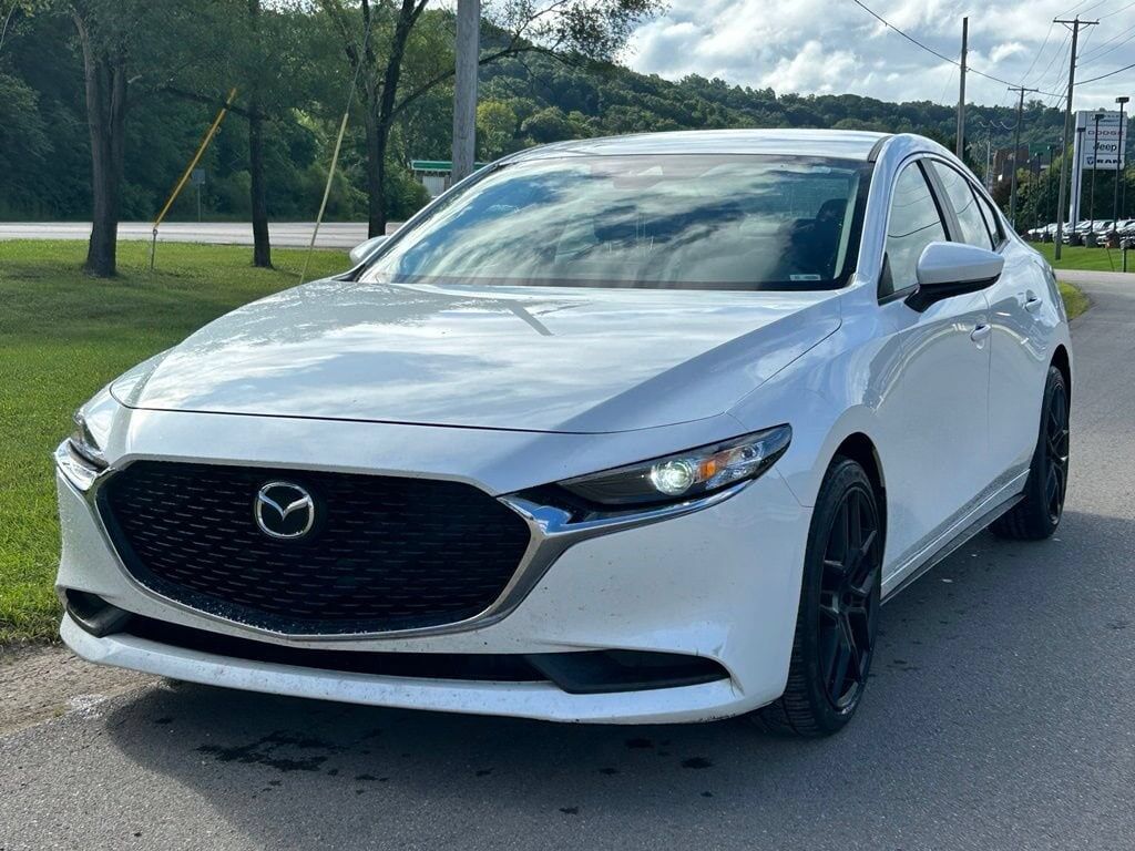 2023 MAZDA Mazda3