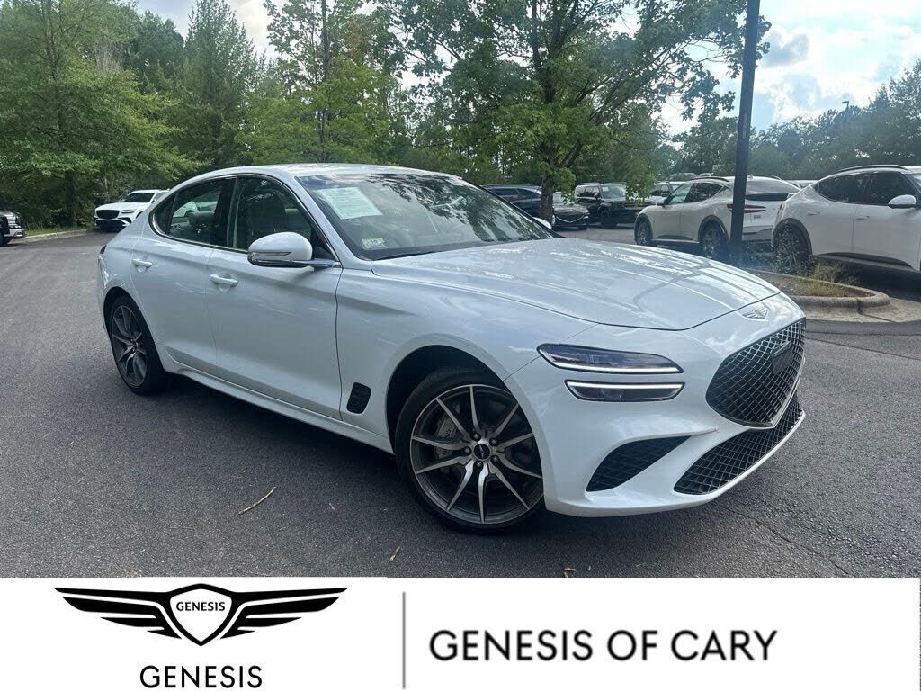 2025 GENESIS G70