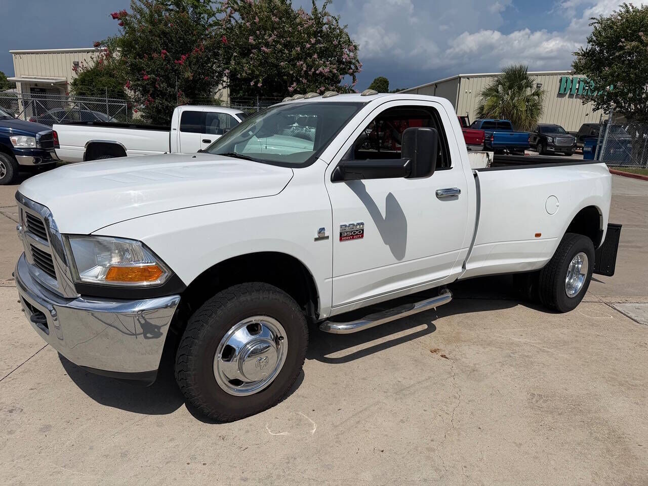 2010 DODGE Ram