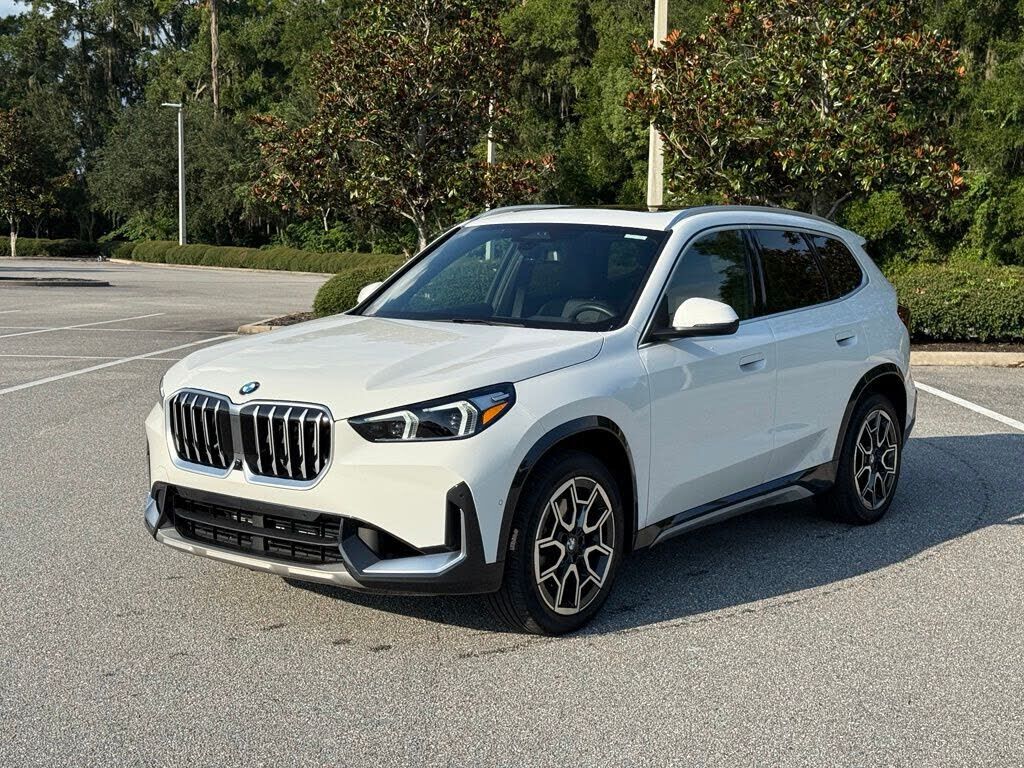 2025 BMW X1