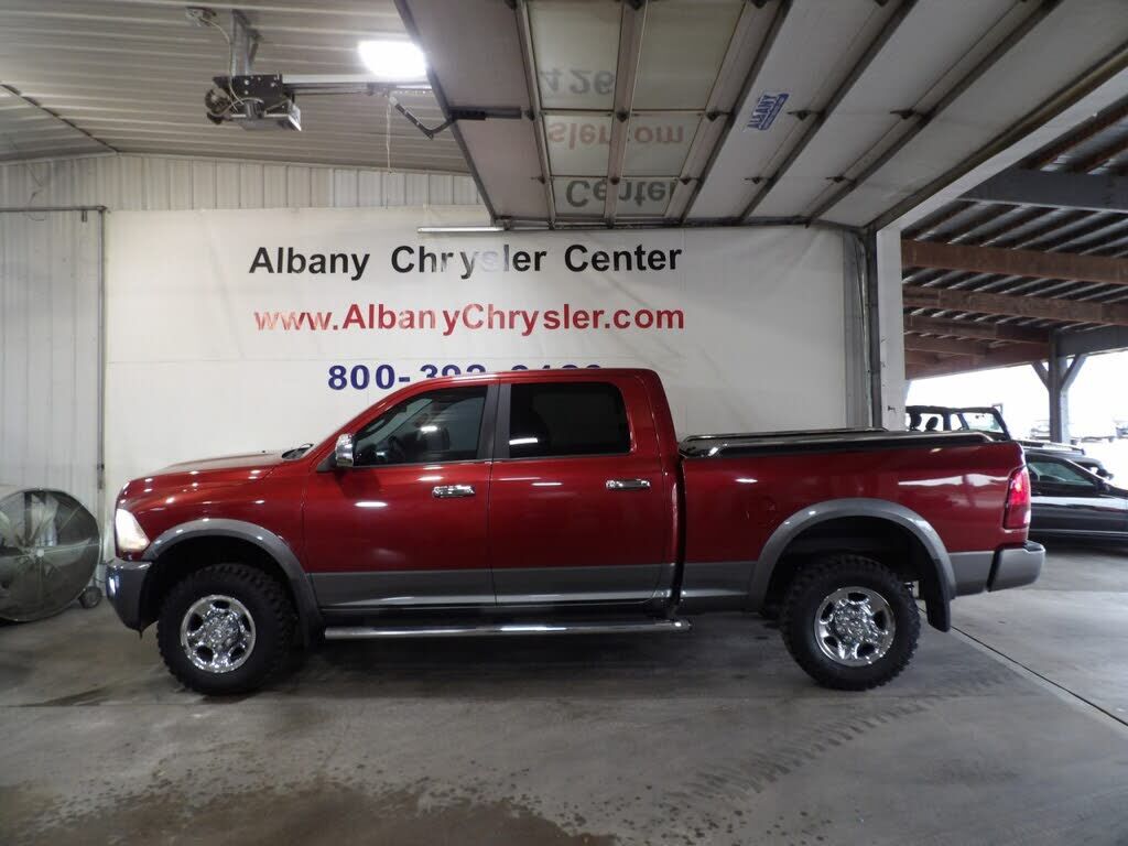 2012 DODGE Ram