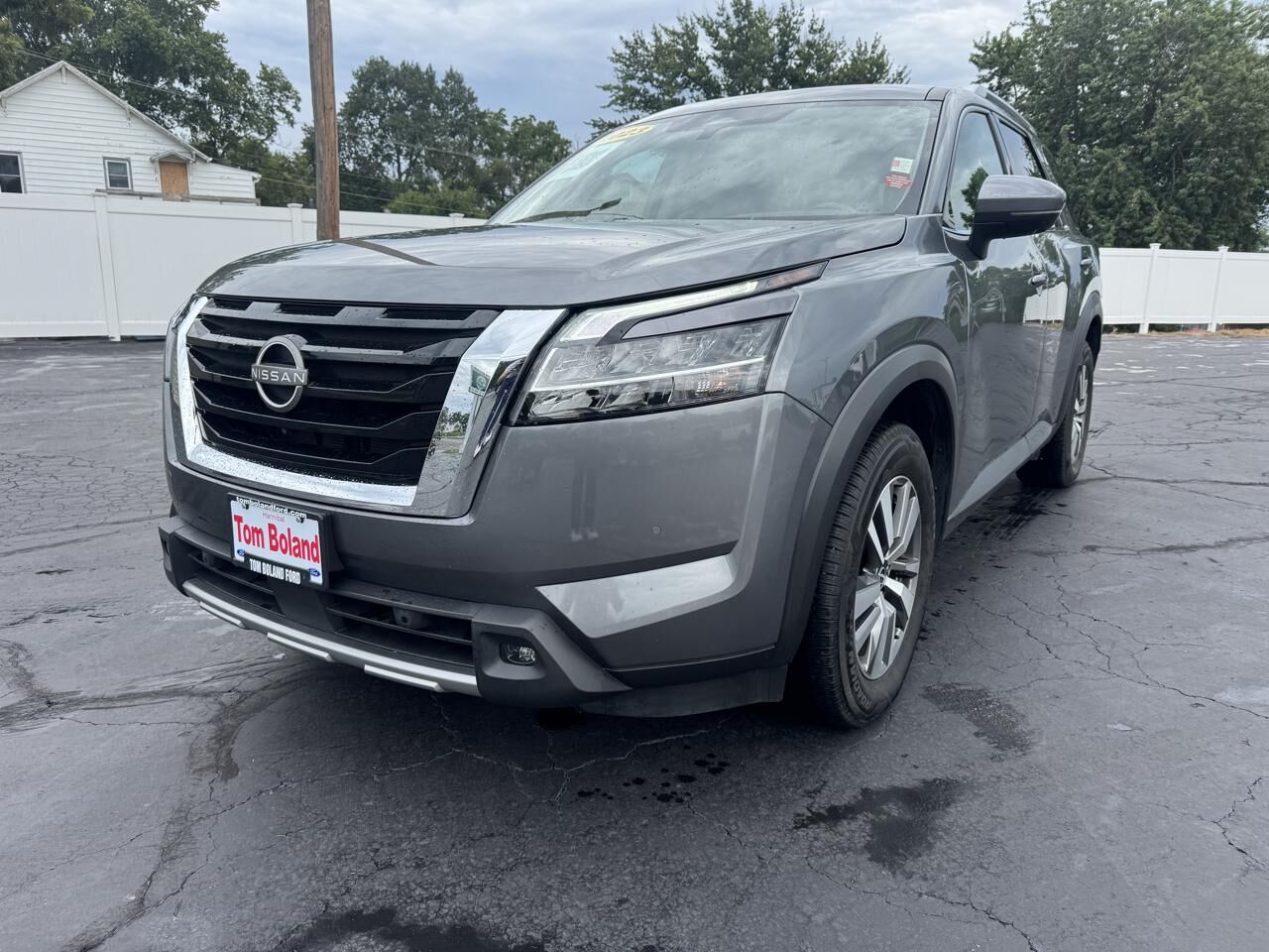 2023 NISSAN Pathfinder