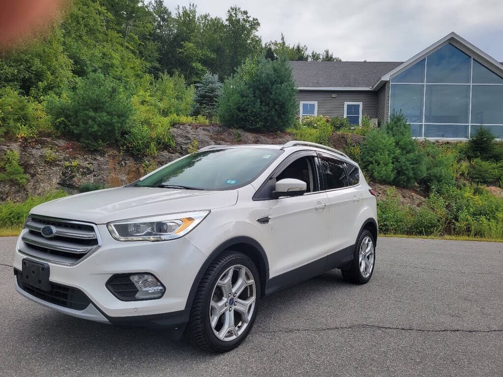 2017 FORD Escape