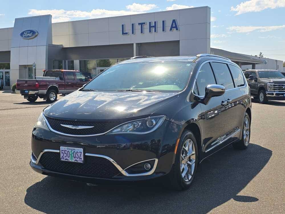 2017 CHRYSLER Pacifica