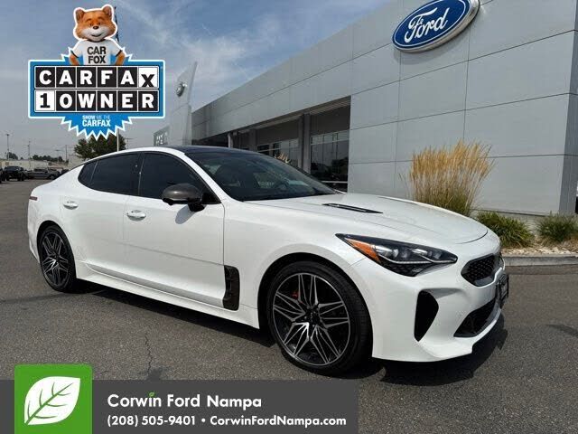 2023 KIA Stinger
