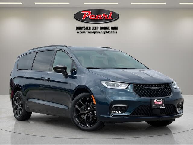 2025 CHRYSLER Pacifica