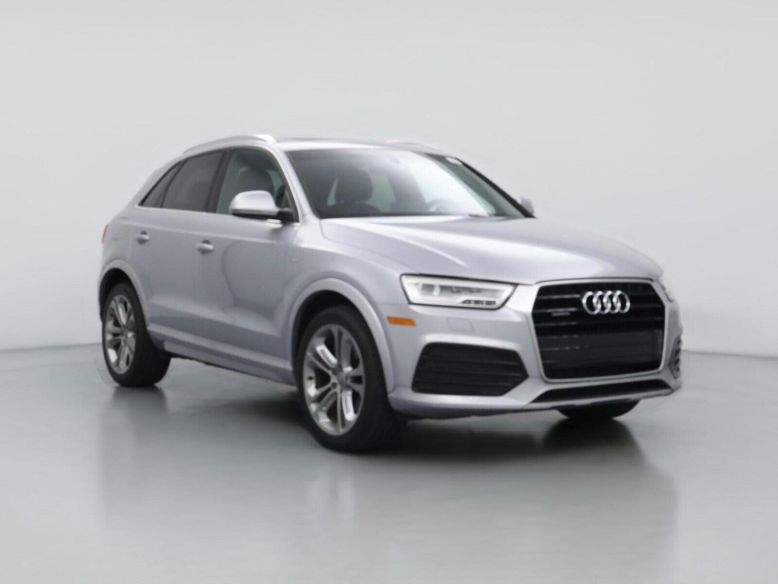 2016 AUDI Q3