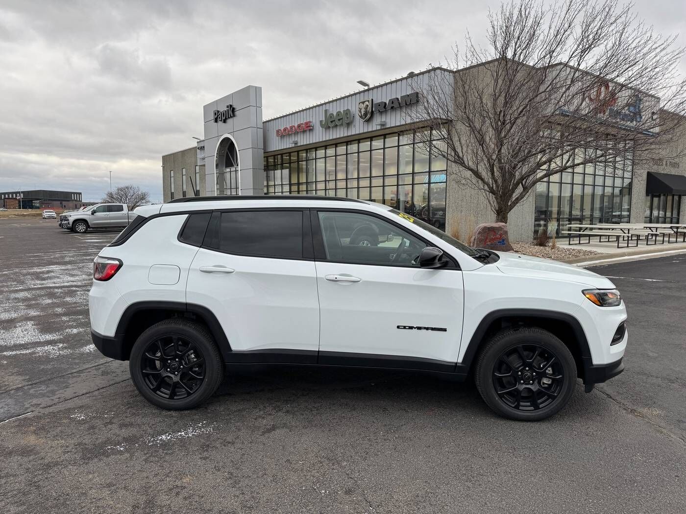 2025 JEEP Compass