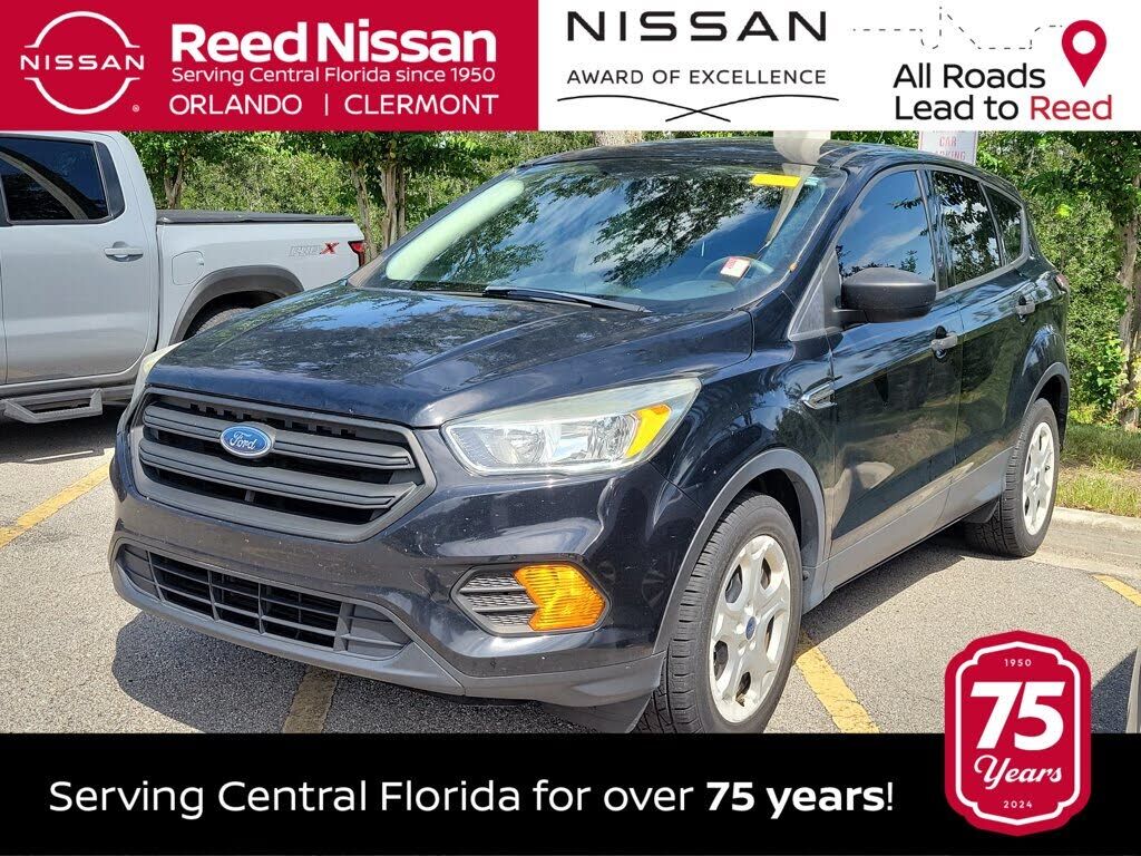 2017 FORD Escape