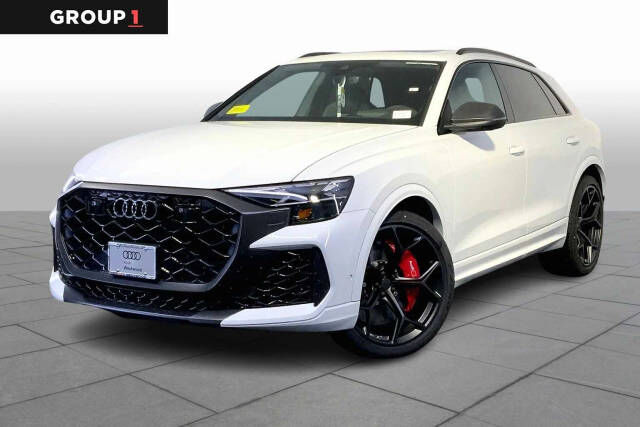 2026 AUDI RS Q8