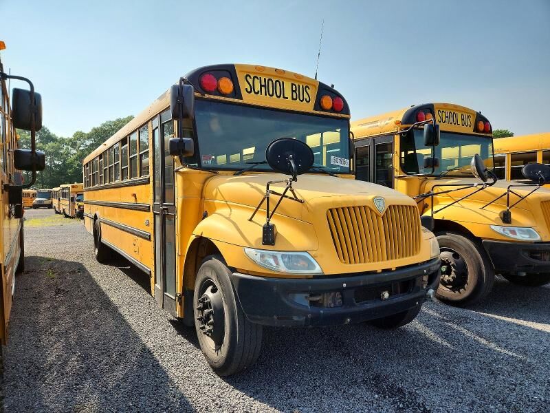 2015 IC BUS PB105