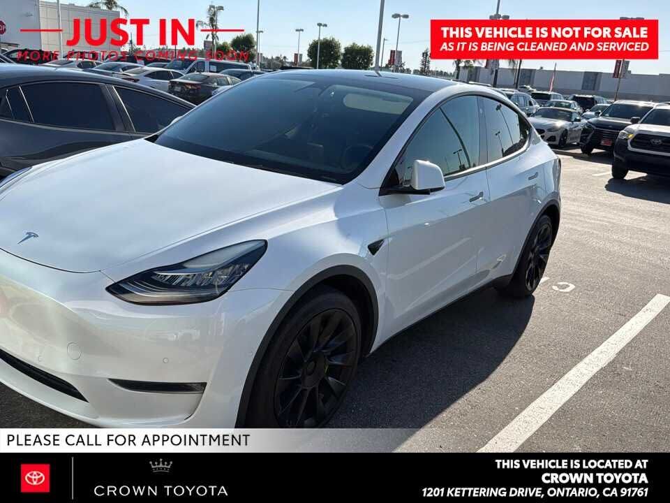 2022 TESLA Model Y